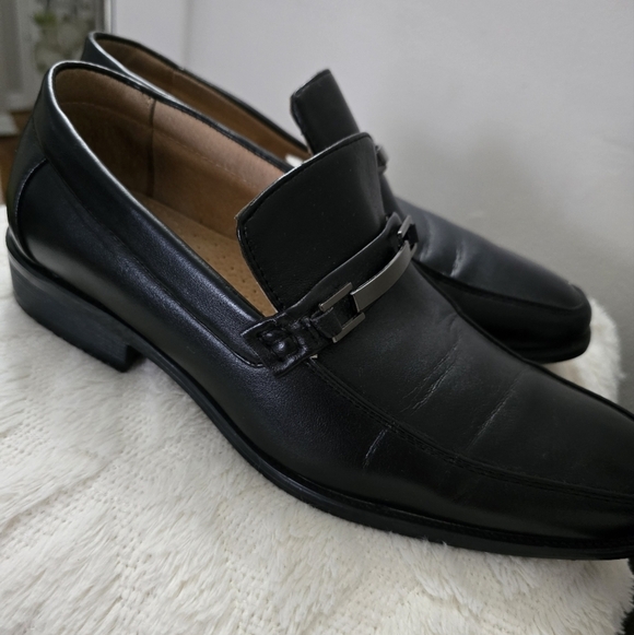 Men\'s Black Leather Loafers